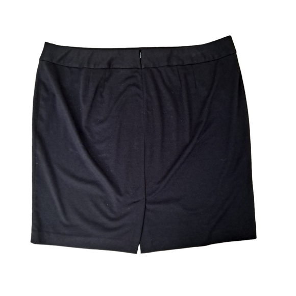 Lane Bryant Solid Black Ponte Knit Above Knee Straight Skirt Plus Size 28 - Picture 4 of 5